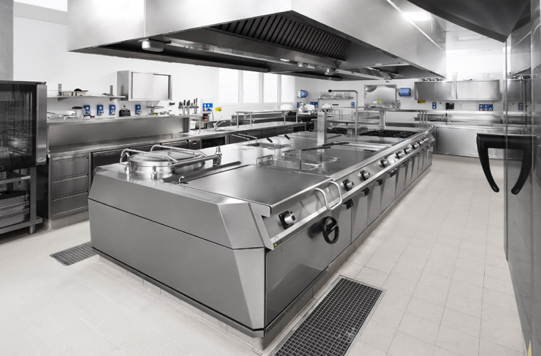 Things to Consider Before Buying Restaurant Kitchen Equipment
